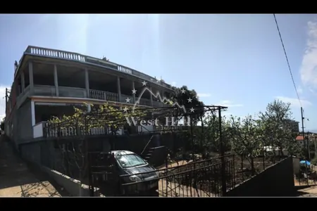 Unfinished hotel with sea view