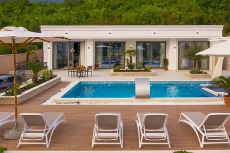 Villa Luxe with Sea View