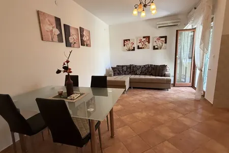 Trosoban stan na prodaju u Petrovcu