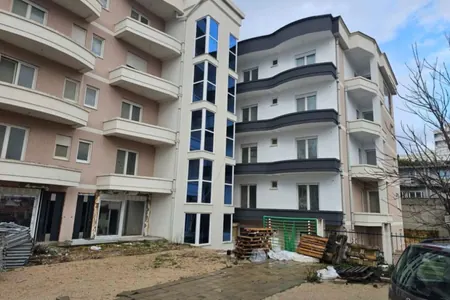 Jednosoban stan na prodaju u Ulcinju