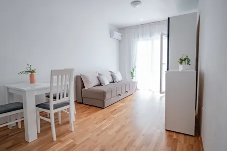 One-bedroom apartment for sale in Budva, Podkosljun