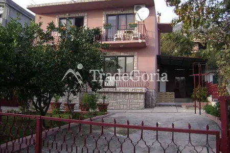 2-storey house in prestigious area