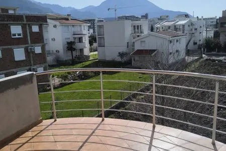3 bedroom apartment for sale in Šušanj.