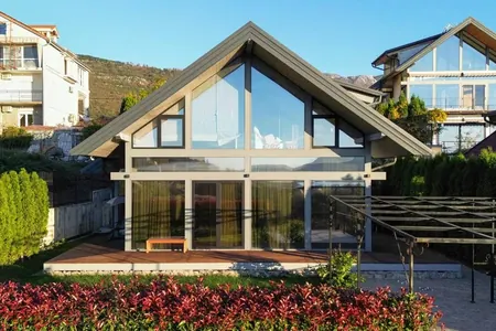 3 bedroom house with panoramic view of the bay in a new cottage village, Tivat Kavac