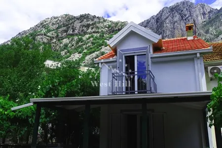 House near the sea