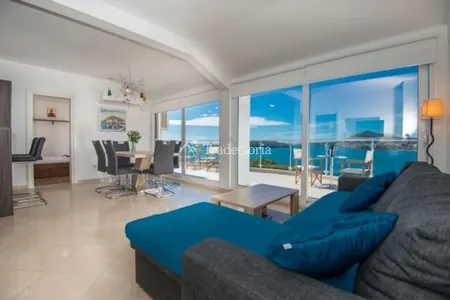 Ferienwohnung mit Meerblick und 2 Schlafzimmern in Kamenovo