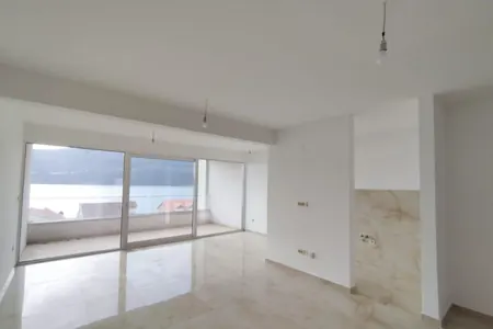 Apartment for sale by the sea in Baošići, Herceg Novi.