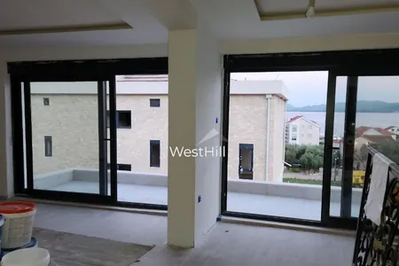 Apartment in new building in Bijela