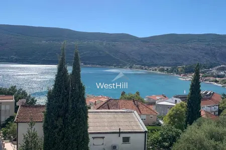 2-Bedroom Apartment in Topla, Heart of the City, Near Sea
