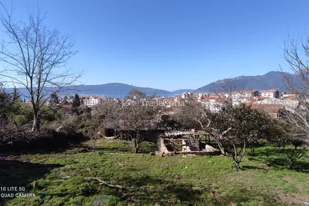 Large urbanized plot in Tivat