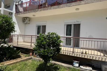 SUTOMORE. APARTMENT WITH A PLOT - €155,000
