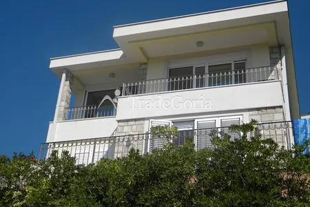 House in Baoshichi in Herceg Novi with Sea View
