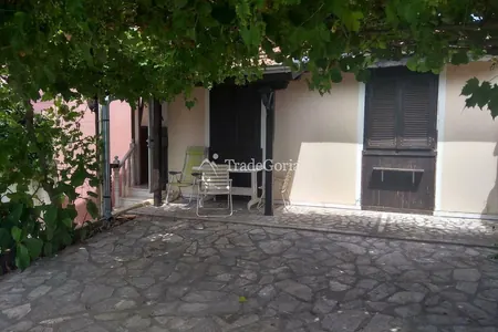 House in Kamenari - 200,000 euros