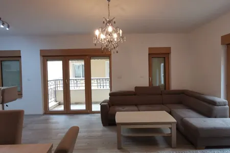 Продаётся квартира с 2 спальнями 74м2 в Пржно