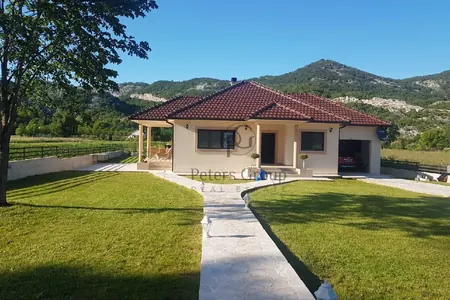 For Sale: Spacious House on a Large Plot in Grahovo