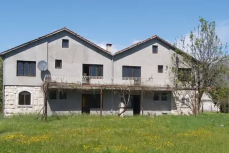 House for sale near the center of Danilovgrad.