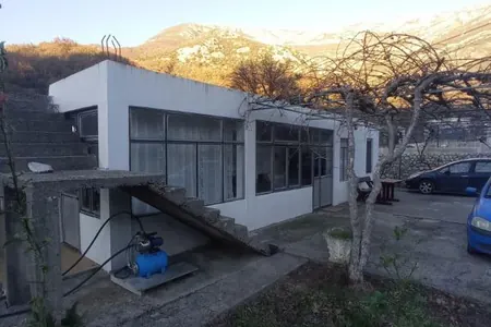 House of 192 m2 in Jurmani