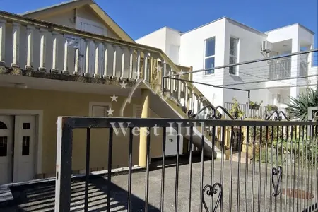 House with sea views