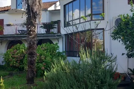 Houses with a total of 550 m2 on a plot of 1385 m2, Podgorica center, Stara Varos