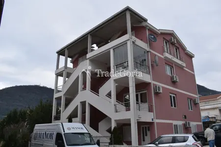 Apartment 117m2 in Donje Lastve, 100m to the sea
