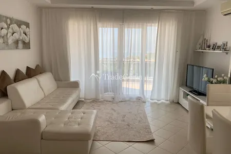 Apartment 87 m2 in Đenovići - 250000 euros