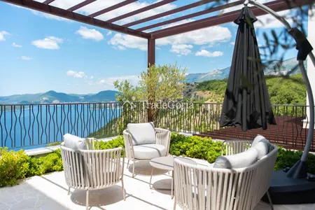 Apartman sa 1 spavacom sobom i pogledom na Sveti Stefan