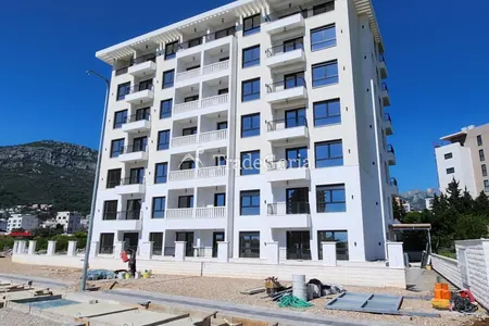Квартира с 1 спальней в новом доме, в центре Бара, с видом на море