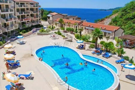 Wohnung mit 1 Schlafzimmer in Przno, Anlage mit Pool