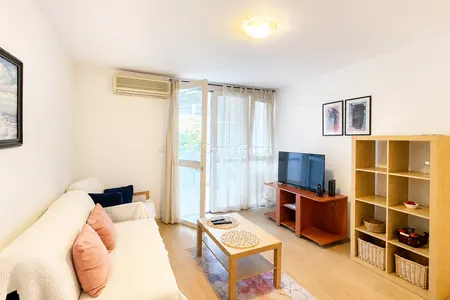 Apartment with Large Terrace in Bar Center