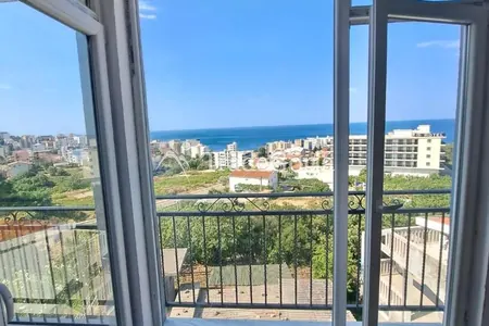 Apartment in einem neuen Gebäude mit 2 Schlafzimmern in Dobry Vody mit Blick auf das Meer in einem 