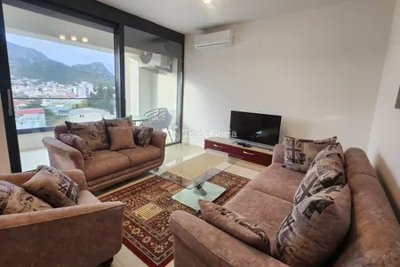 Apartment in a new building in the center of Sutomore, 52 m2