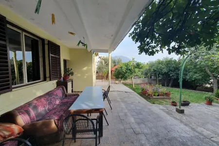 Legal house for sale in Bar (Shushan)