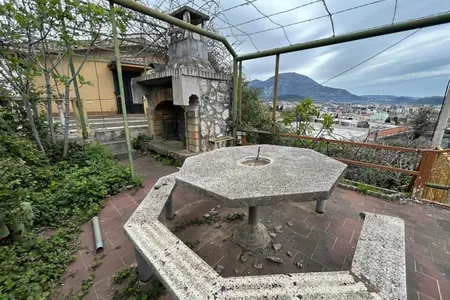 Legales Minihotel (10 Schlafzimmer) mit Meerblick in Bar (Šušanj)