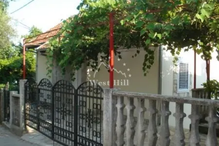 Lovely house near the sea