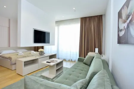 Luxury studio apartment for rent, Budva, center, sea view