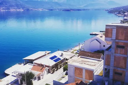 Luxury villas in the Bay of Kotor!