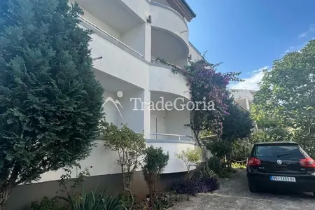 Mini hotel with 11 apartments in Dobry Vody just 5 minutes walk to the beach!