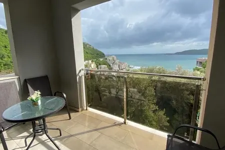 Moderan stan u novom stambenom kompleksu, 2 spavaće sobe, 65 m2, Rafailovići