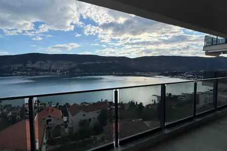 Modern apartment with panoramic sea view — Topla, Herceg Novi