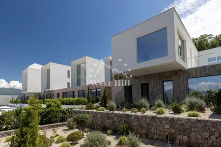 Modern villa with panoramic sea views