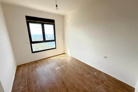 Jednosoban stan na prodaju 47,7 m2 sa pogledom na more u Dobrim Vodama