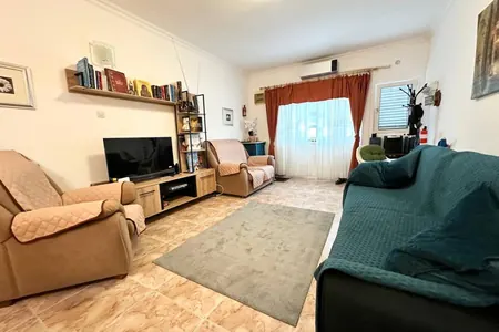 One-bedroom apartment. Sveti Stefan.
