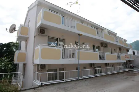 Hotel 2* in Budva - ready business by the sea!