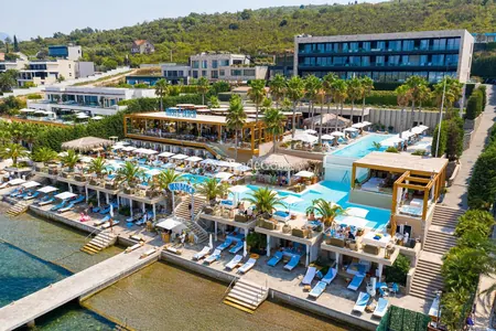 Penthouse with Three Bedrooms in Unique Resort Nikki Beach Montenegro - 2,200,000 euros