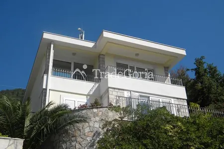 House for Sale in Herceg Novi, Baosici