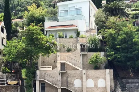Vila na prodaju u Njivicama, Opština Herceg Novi