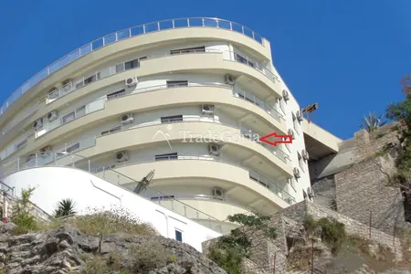 For Sale: New Three-Bedroom Apartment on the Seafront in Rafailovici