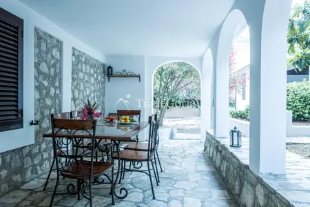 Price Drop! Spacious modern villa in Orahovac