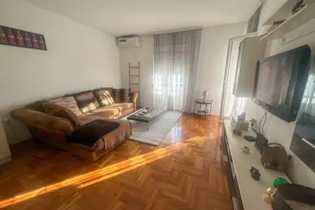 Spacious 1 bedroom apartment for sale in Podgorica