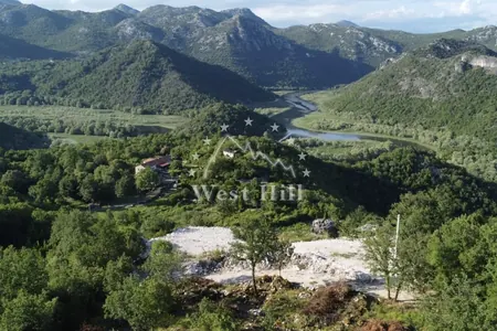 Spacious plot with lake view